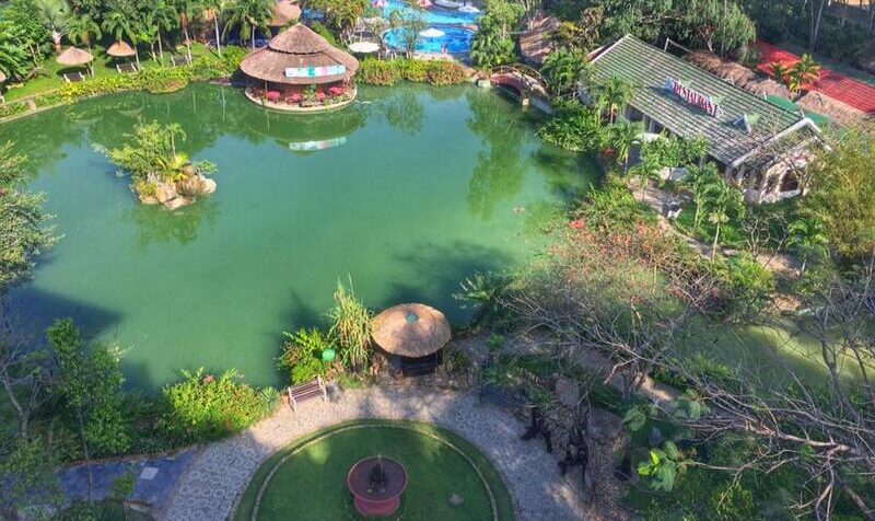 Dịch vụ giải trí và nghỉ dưỡng tại khu du lịch Tháp Bà